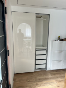 Photo de galerie - Dressing d’entrée sur mesure 
