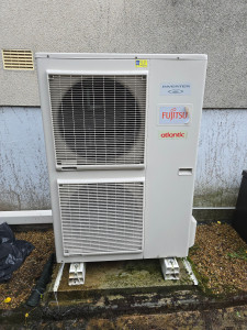 Photo de galerie - Installation maintenance et dépannage d. pompe à chaleur.
