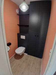 Photo de galerie - Peinture wc .