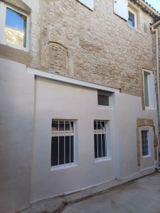 Photo de galerie - Peinture façade et jointement des pierres 
