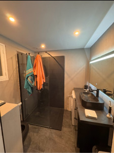 Photo de galerie - Rénovation de salle de bain + pose bâti support