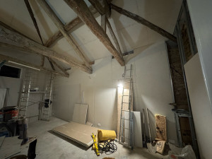 Photo de galerie - Rénovation complète d’une bâtisse pour l’activité professionnelle de mon épouse 