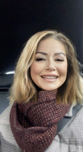 Photo de galerie - Mèches et patine sur cheveux mi- longs 