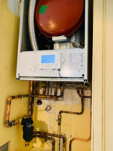 Photo de galerie - Remplacement de chaudière, pot à boue et modification des alimentations 