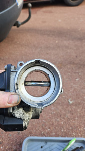 Photo de galerie - Boitier PAPILLON comme neuf pour en tirer le meilleur potentiel GOLF 5