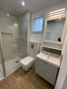 Photo de galerie - Rénovation complète salle de bain 