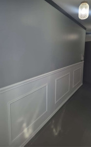 Photo de galerie - Pose de tasseaux avec peinture. 
