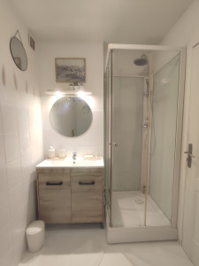 Photo de galerie - Nettoyage salle de bain