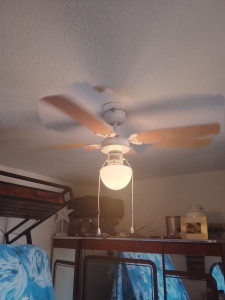 Photo de galerie - Montage d'un ventilateur de plafond 