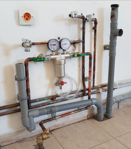 Photo de galerie - Rénovation et installation d'un filtre, avant la pose d'une cuisine.