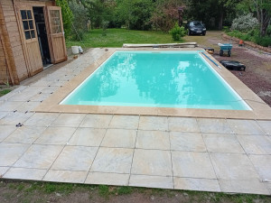 Photo de galerie - Pose de rives et de carrelage 