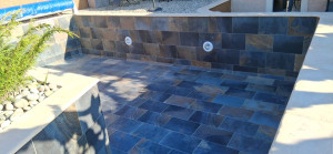 Photo de galerie - Pose carrelage piscine 