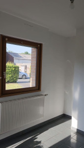 Photo de galerie - Après la rénovation 
dépose de tapisserie, enduit et peinture 