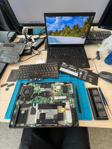 Photo de galerie - Dépannage informatique