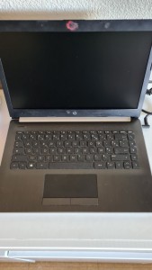 Photo de galerie - Changer ecran 14 pouces hp 