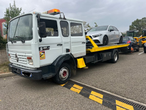 Photo de galerie - Remroquage vehicule par 2