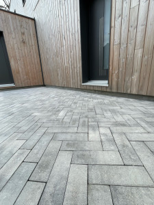 Photo de galerie - Pavés pose chevron 