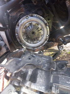 Photo de galerie - Changement kit embrayage  en 3 heure