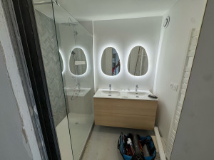 Photo de galerie - Une autre salle de bain terminée avec succès