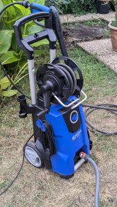 Photo de galerie - Location nettoyeur haute pression 140 bars 