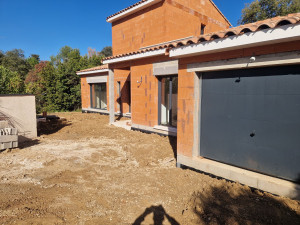 Photo de galerie - Pose d'une membrane gelcote plus regalage des terres