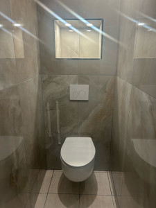 Photo de galerie - We suspendu 