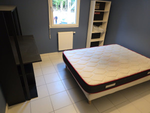 Photo de galerie - Réalisation peinture  carrelage  plinthe 