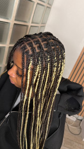 Photo de galerie - Knotless braids 