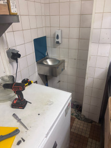 Photo de galerie - Installation lave main 