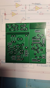 Photo de galerie - Etude, conception et réalisation d'électroniques spécifiques (ici circuit imprimé pour des commandes de train électrique)