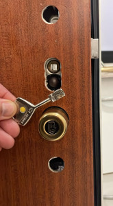 Photo de galerie - Changement cylindre ficher 