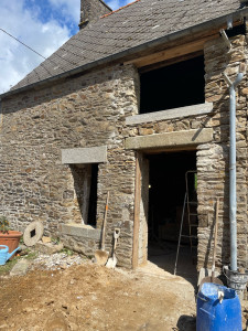 Photo de galerie - Reprise hauteur ouverture de porte plus appui de fenêtre.