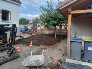 Photo de galerie - Création d'espaces extérieur, troue pour piscine,  dallage etc...