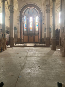 Photo de galerie - Une chapelle vider pas notre entreprise 