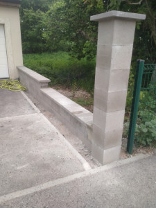 Photo de galerie - Un mur en agglo 