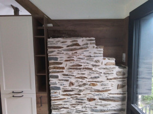 Photo de galerie - Habillage mur en pierre 