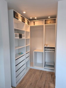 Photo de galerie - Dressing chambre