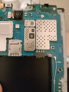Photo de galerie - Réparation d'une tablette Samsung smt-365 Galaxy tab active. remplacement écran et port de chargement.