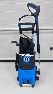 Photo de galerie - Nettoyeur haute pression NOVIPRO Pro – 140 bars – terrasse, voiture, façade