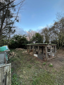 Photo de galerie - Démontage au dessus d’un poulailler 