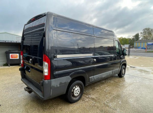 Photo de galerie - Bonjour,
Je dispose d’un Peugeot Boxer et je suis toujours disponible pour répondre aux besoins de mes clients.
Je travaille avec sérieux, ponctualité et respect, et je suis à votre service avec grand plaisir.
N’hésitez pas à me contacter, merci 