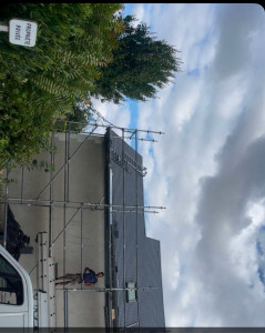 Photo de galerie - Réalisation d’une couverture en ardoise, fibro neuve