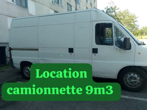 Photo de galerie - Location camionnette 
Debarasser tous encombrants 
livraison colis 