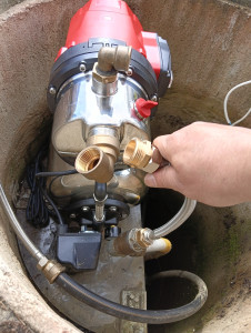 Photo de galerie - Changement d'une pompe à eau 