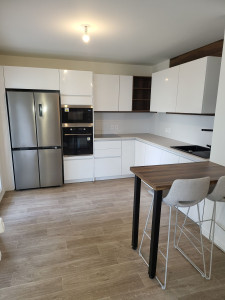 Photo de galerie - Poseur de cuisine 