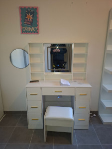 Photo de galerie - Montage de meubles pour la maison.