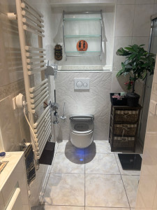 Photo de galerie - Remplacement et installation wc suspendu type japonais 