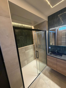 Photo de galerie - Rénovation complète de salle de bains