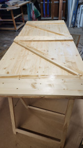 Photo de galerie - Porte coulissante  en bois massifs 






