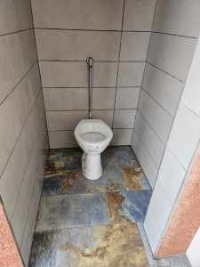 Photo de galerie - Installation d'un WC extérieur 